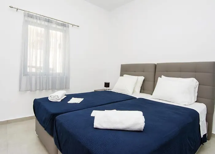 Folia Fira (Santorini)